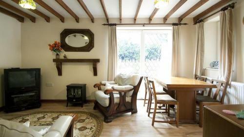Ash Cottage, 2 Bed, Oxwich