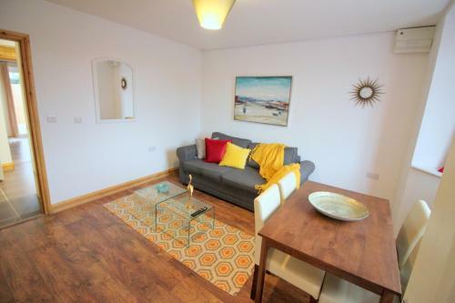 Saint Luke's Apartments By Paym�n Club