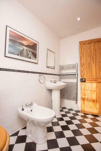 Spacious Victorian 4 Bedroom House In North Oxford
