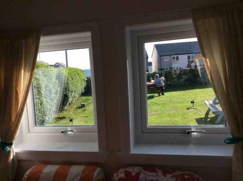 Islay Cottage - 3 Bedroom Holiday Home