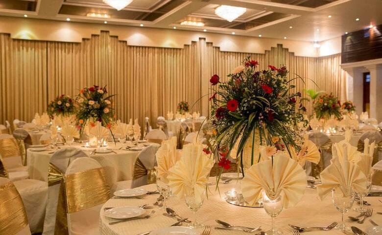 Hotel Mahaweli Reach