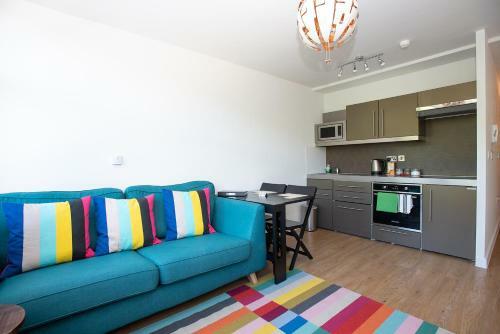 Modern 1 Bedroom Apartment In City Centre