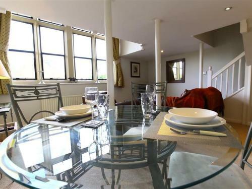 The Old School House