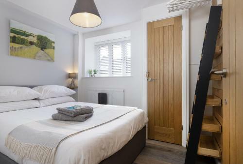 The Old Antique Shop