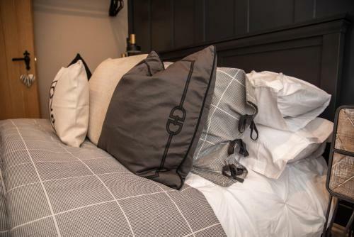 Luxury Stow Apartment