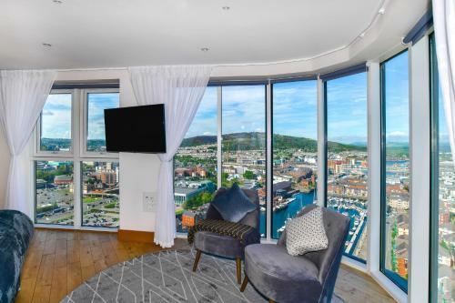 Apartamentos Just Stay Wales - Meridian Quay Penthouses