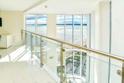 Apartamentos Just Stay Wales - Meridian Quay Penthouses