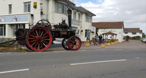 Hotel The Washford Inn