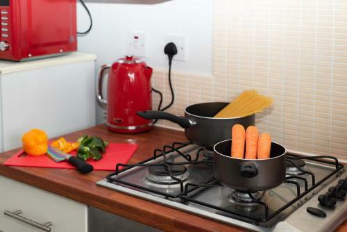 Premier - Wishaw En-suite Apartment