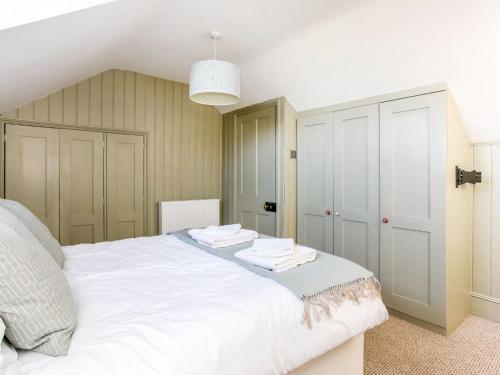 Grand Victorian House, Parking & River Walks