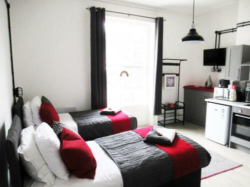 Queens Apartments