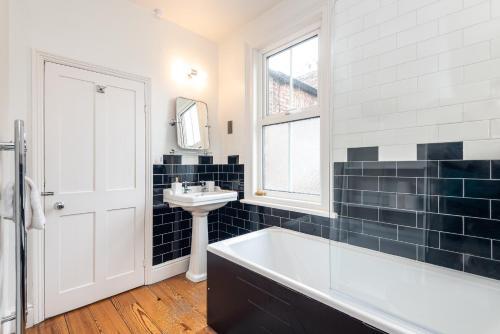 Stylish And Modern House With Original Period Charm