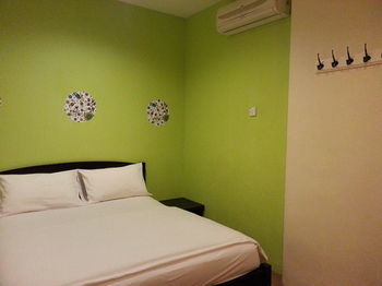 Hostal The Explorers Guesthouse