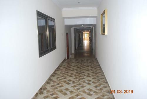 Ampomaah Hotel