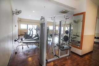 Peninsula Residence All Suite Hotel