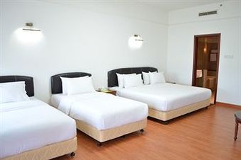 Sunbow Hotel Residency