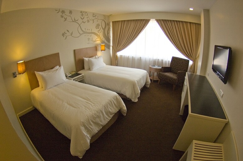 The 5 Elements Hotel