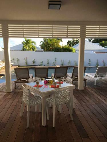 Hotel H�tel La Christophine