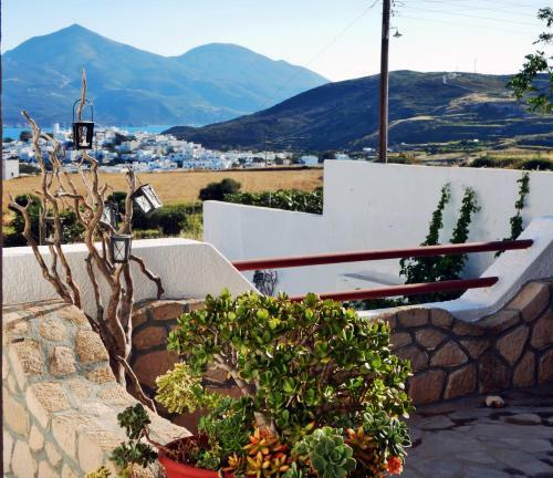 Bed & Breakfast Christos Rooms Milos
