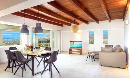 Cretan Family Villa Heated Pool