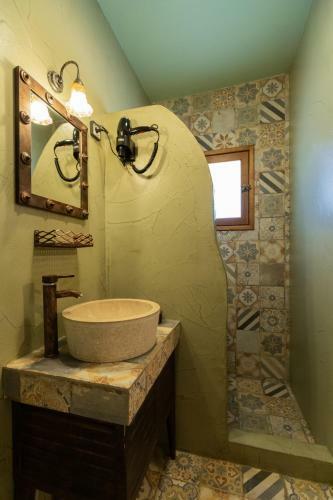 Hostal Maria's Boutique Rooms