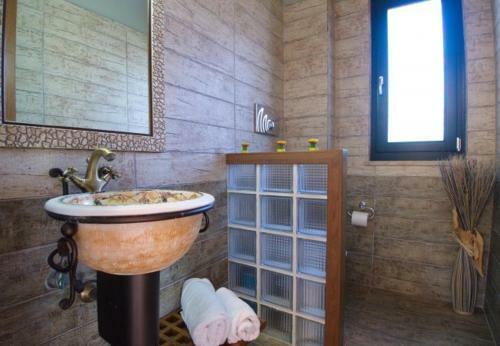 Armenoi Villa Sleeps 6 With Pool And Air Con