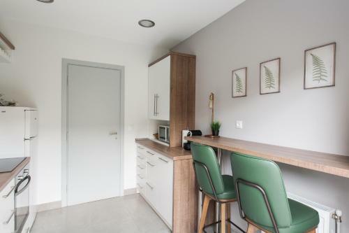 Modernized & Spacious 2bd Apartment In Chalandri By Upstreet