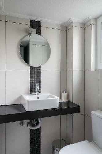 Modernized & Spacious 2bd Apartment In Chalandri By Upstreet