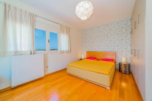 Estella Villa With Pool, Children Area, Bbq & Magnificent Views!