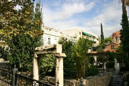 Apartment Apollo & Apartment Artemis In Central Athens