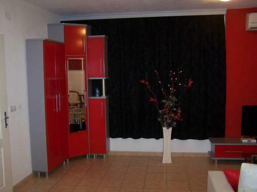 Villa Eros Apartments 2
