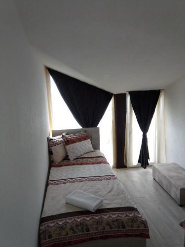 Villa Eros Apartments 2