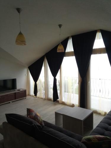 Villa Eros Apartments 2