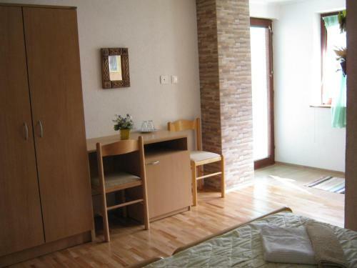 Hostal Risto's Guest House