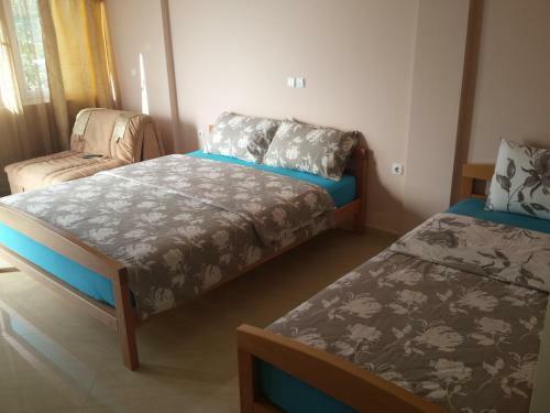 Hostal Nasteski Guest Rooms