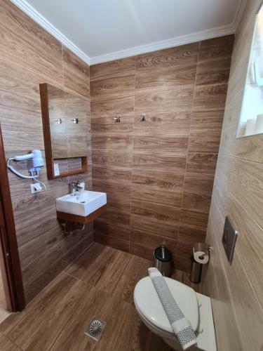Abella Hotel