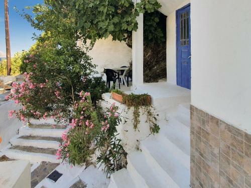 Inviting Apartment In Therma With Balcony