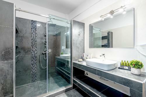Athina Luxury Apartments