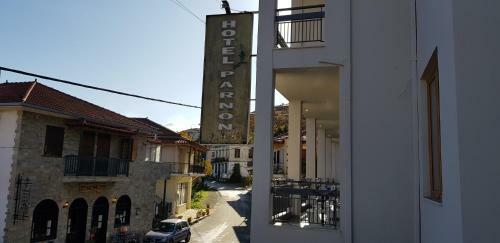 Parnon Hotel