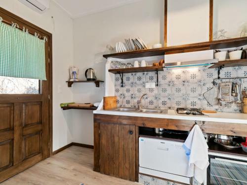 Cosy Apartment In Agios Nikolaos With Garden