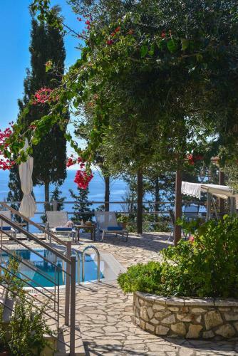 Ahai Paxos Villa