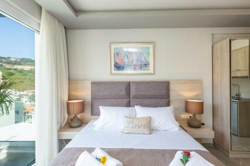 Apartamento Akrogiali Hotel