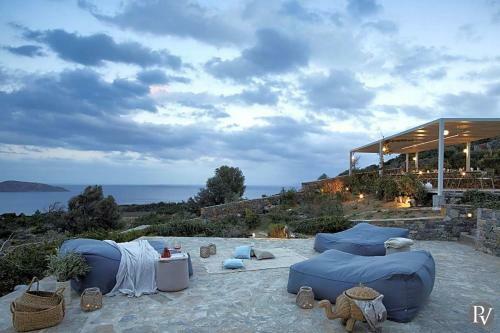 Ellinika Villa Sleeps 16 Pool Air Con Wifi