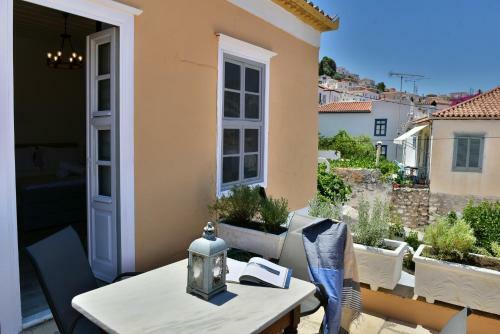 Apartamento Hydra Suites
