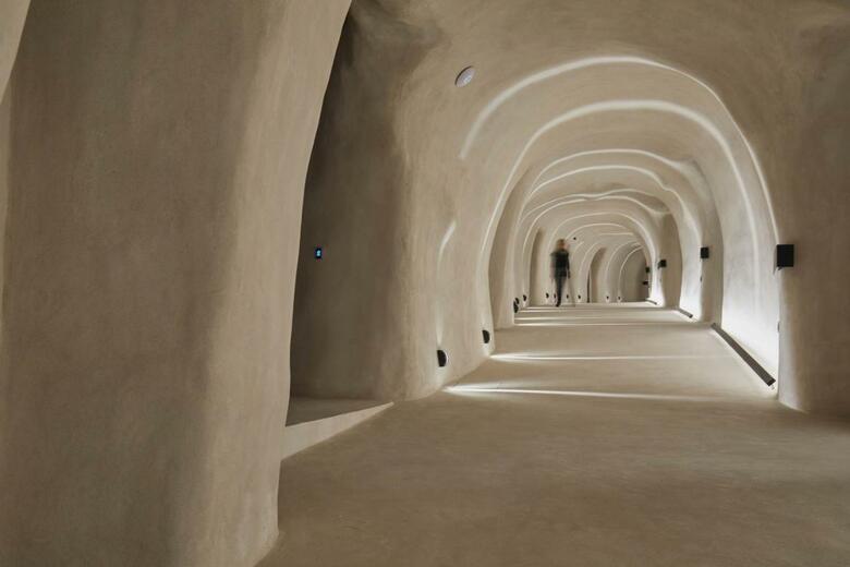 Hotel Divine Cave Experience