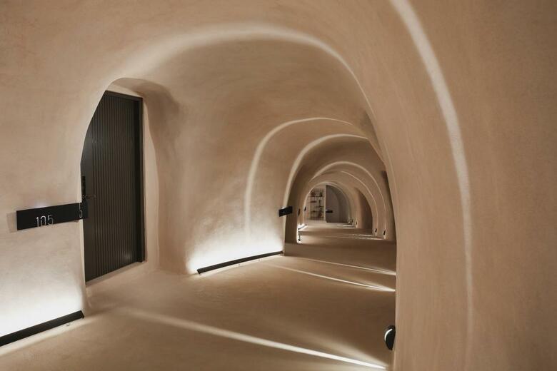 Hotel Divine Cave Experience