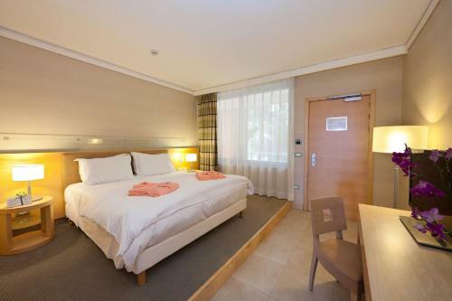 Hotel Abav2 Suites By Rodos Palace