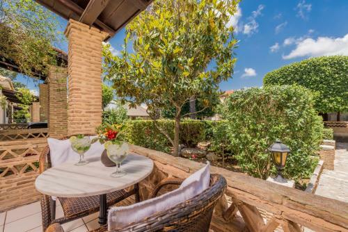 Garden Village Studios & Apartments