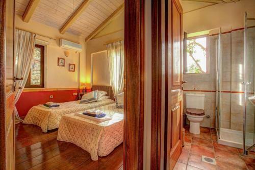 Katsarata Villa Sleeps 4 Pool Air Con Wifi