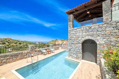 Acrothea Villa